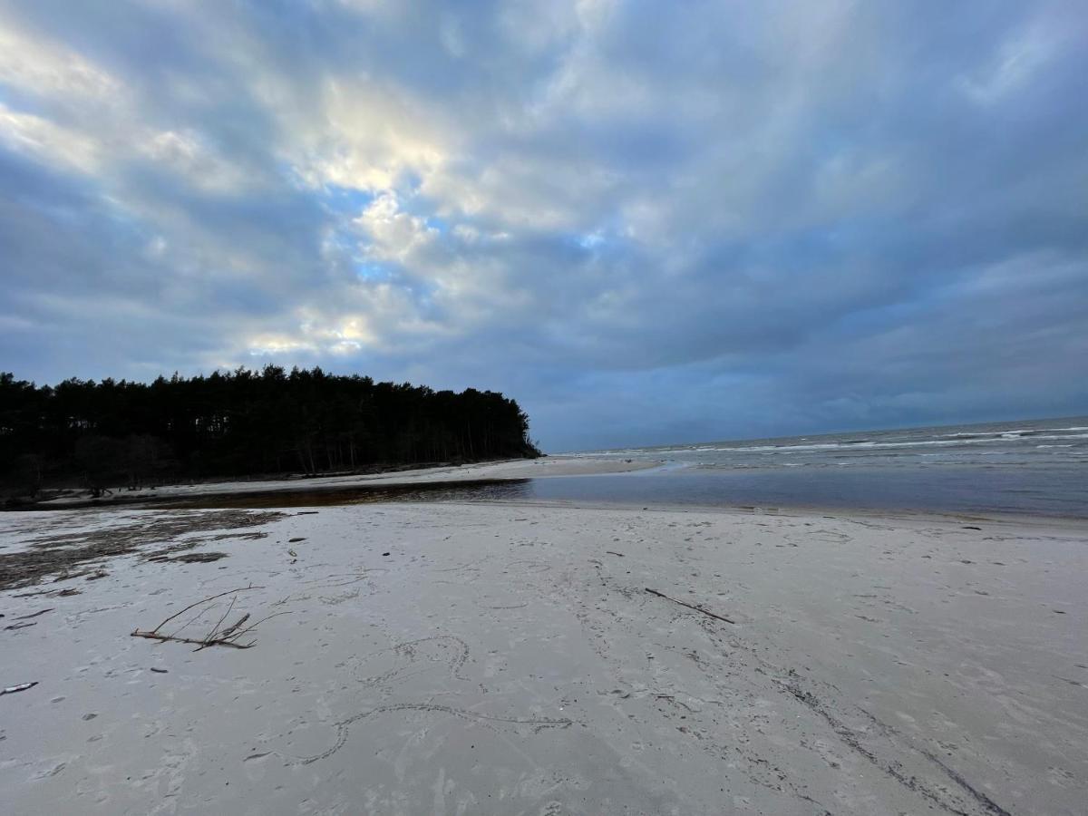 Wygodny Eko Domek Kolo Nadmorskiego Parku Krajobrazowego Karwienskie Bloto Drugie Exteriör bild