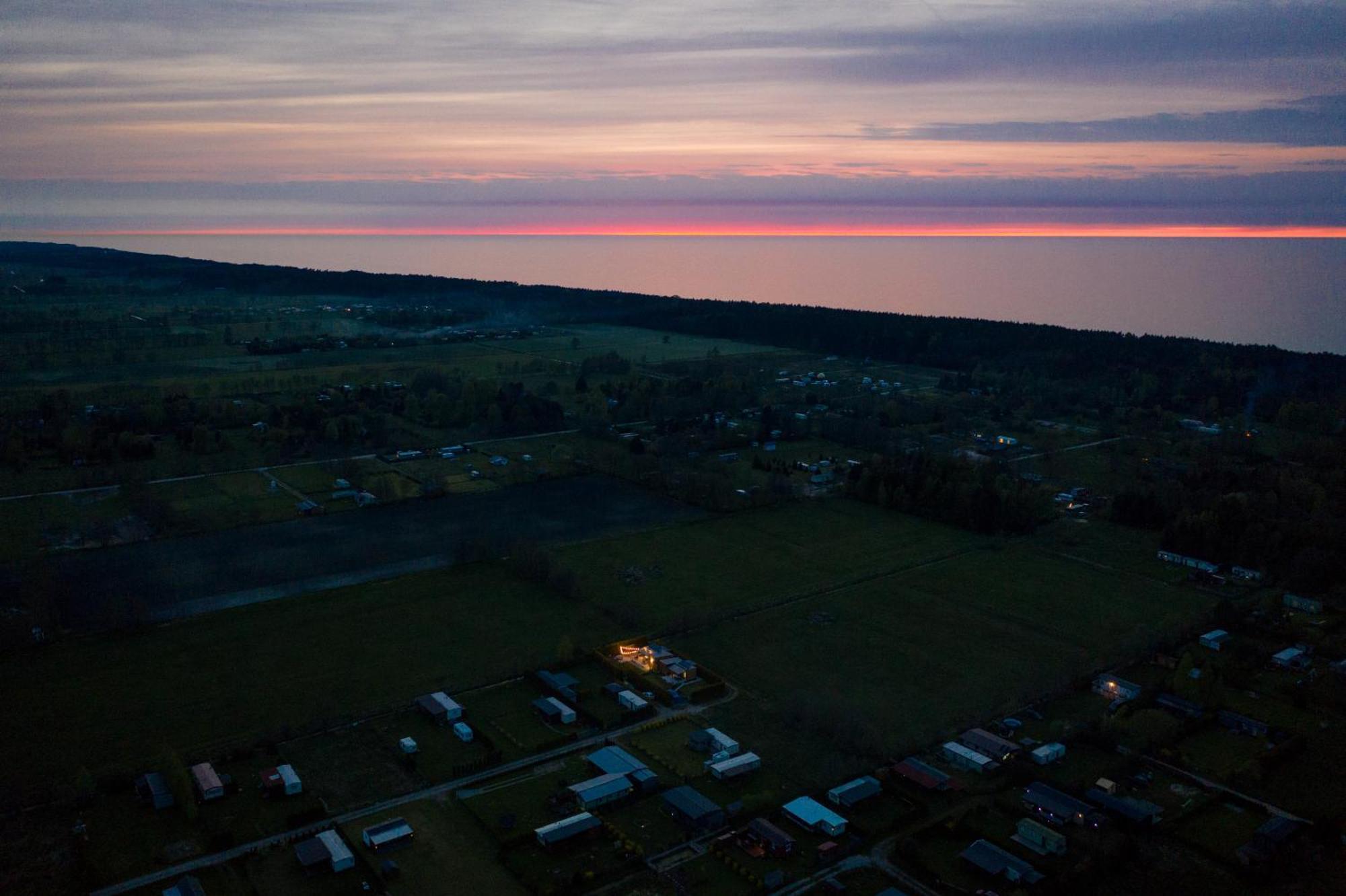 Wygodny Eko Domek Kolo Nadmorskiego Parku Krajobrazowego Karwienskie Bloto Drugie Exteriör bild
